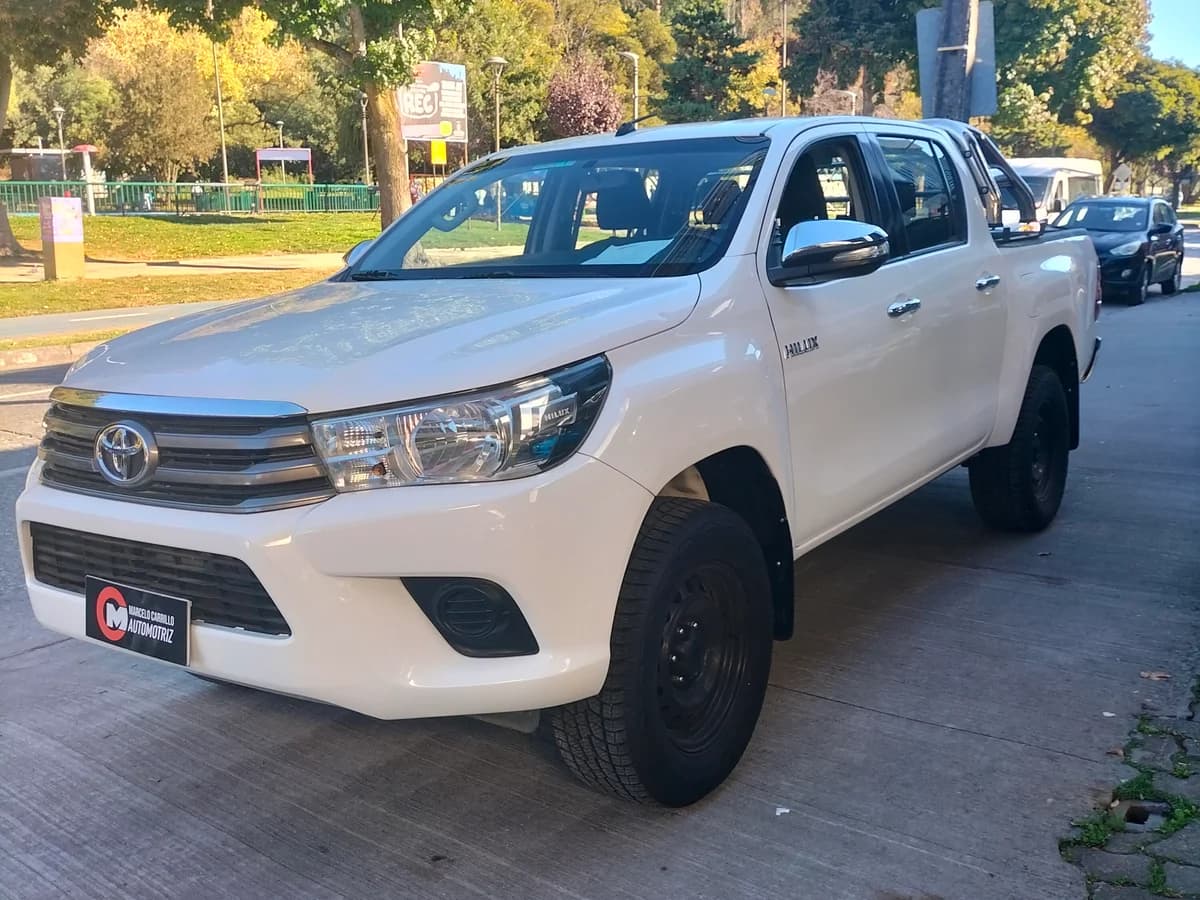Toyota Hilux 4x2 - Imagen 10