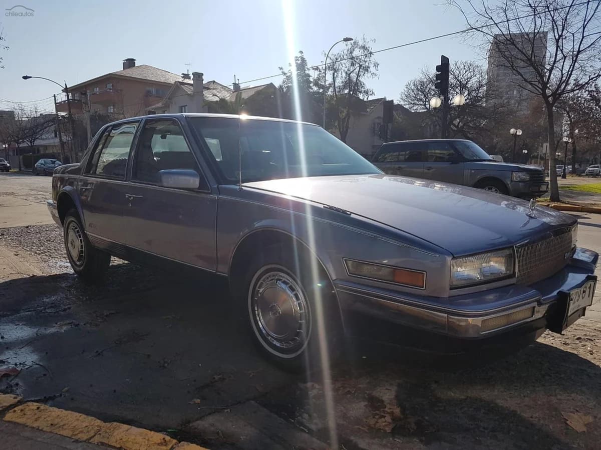 Cadillac Seville V8 1987 - Clásico Americano de Época - Imagen 2