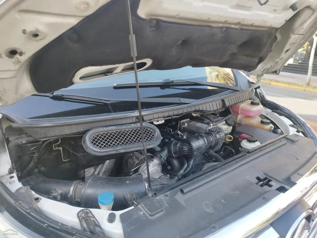 Maxus V90 Minibús Automático 2022 - Imagen 9