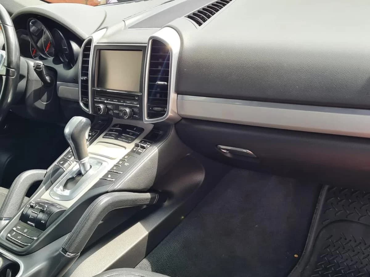 Porsche Cayenne 3.0 Turbo Diesel 2012 - Imagen 8