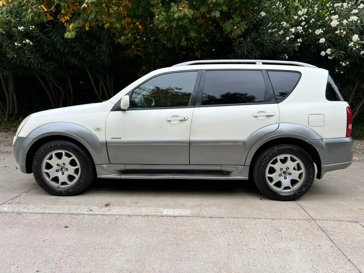 SSANGYONG REXTON II 2.7L DIESEL AUT 4X4 AÑO 2007 - Imagen 9
