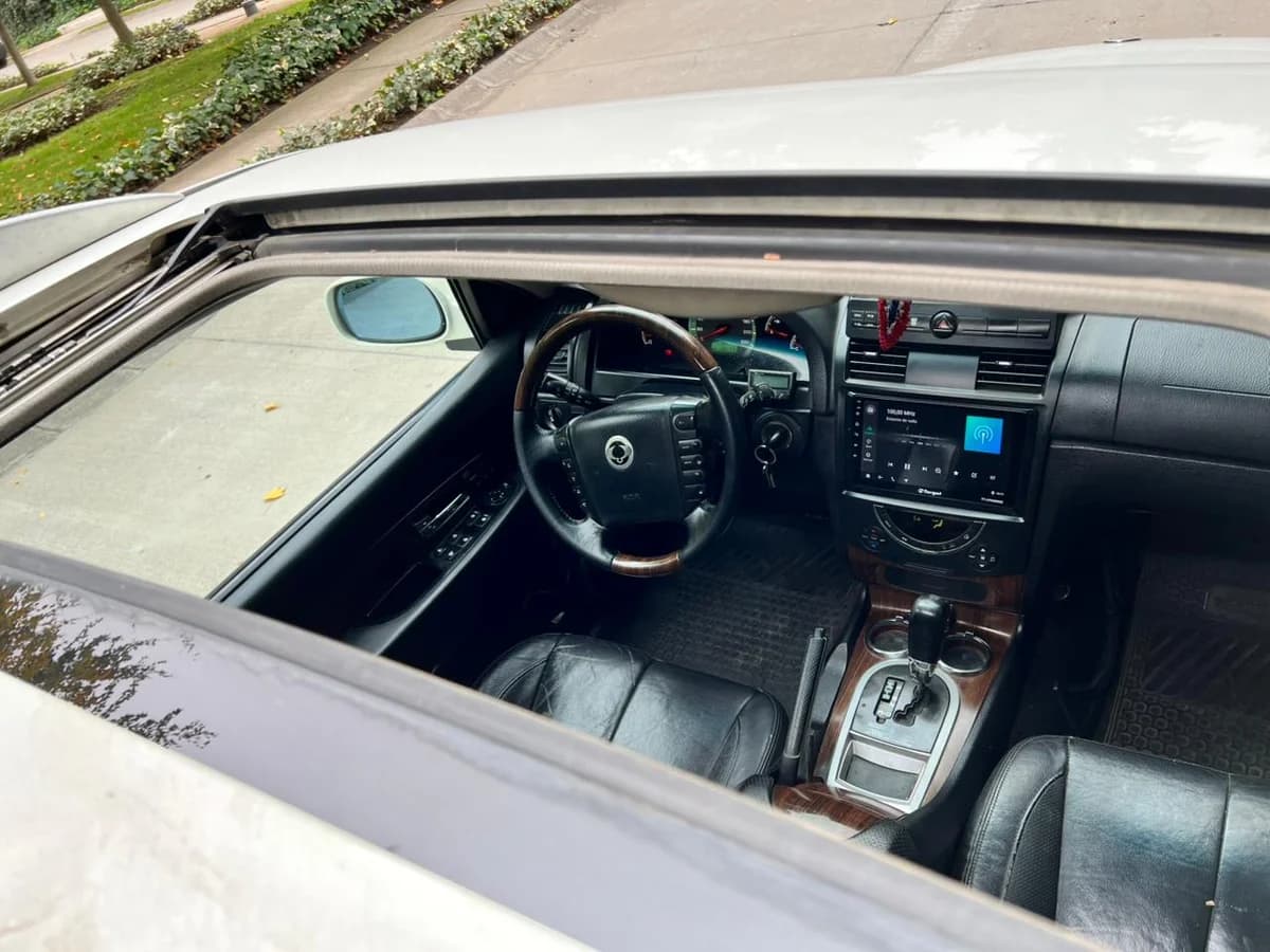 SSANGYONG REXTON II 2.7L DIESEL AUT 4X4 AÑO 2007 - Imagen 10