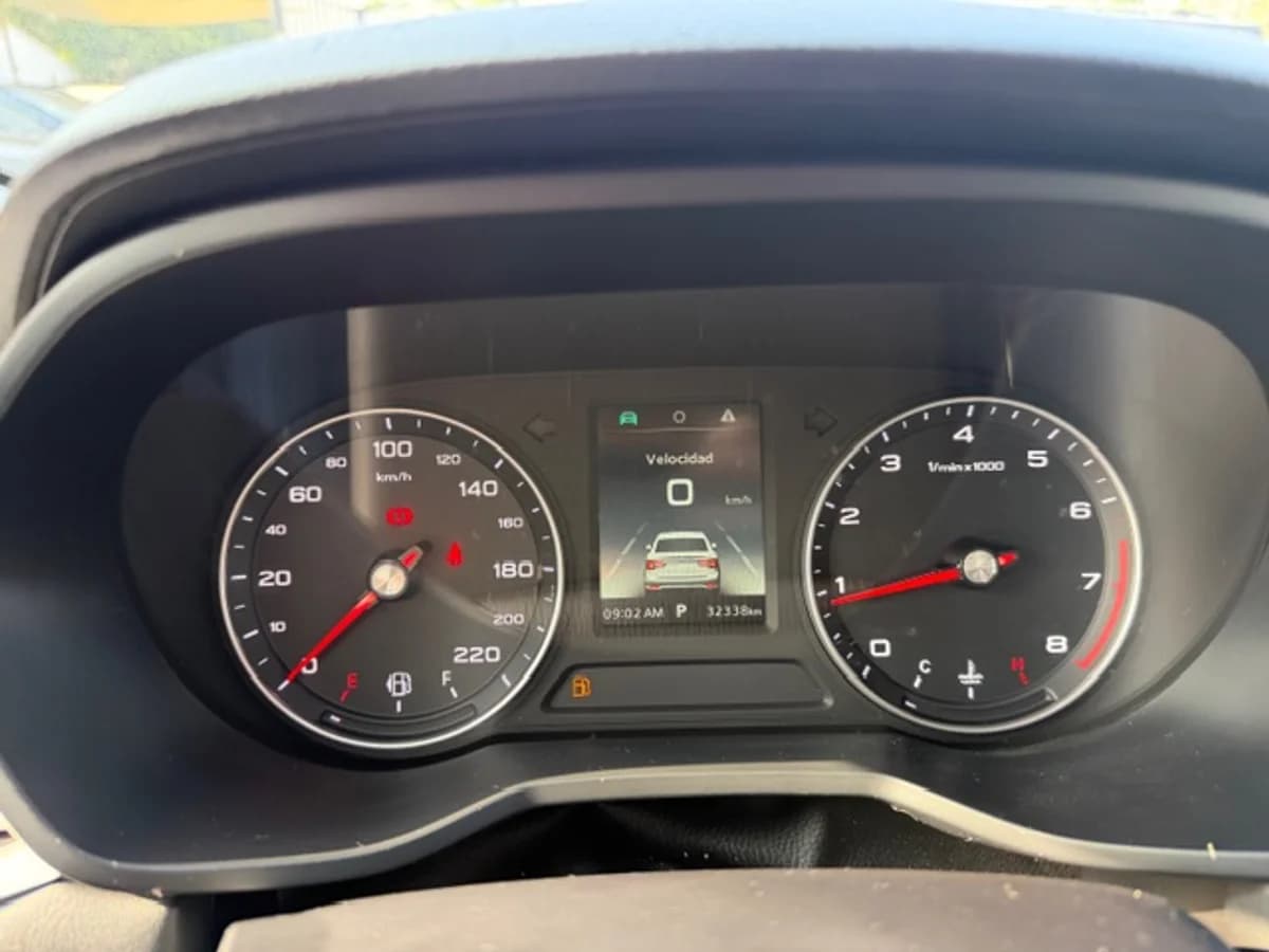 2024 MG MG5 1.5 CVT COM - Imagen 9