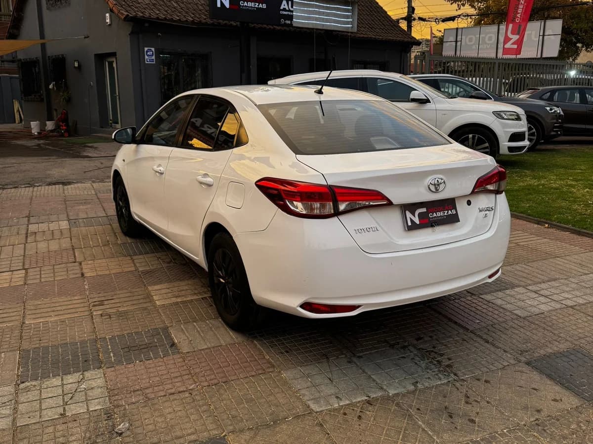 TOYOTA YARIS GLI 1.5 1.5 GLI 4X2 151ME1 MT 4P 2018 - Imagen 6