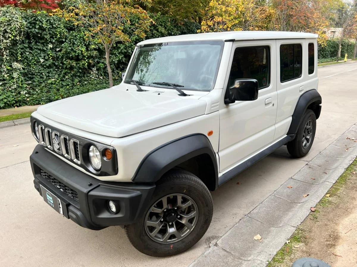 SUZUKI JIMNY AWD 1.5L AT GLX 5P (Pérdida asimilada) - Imagen 3