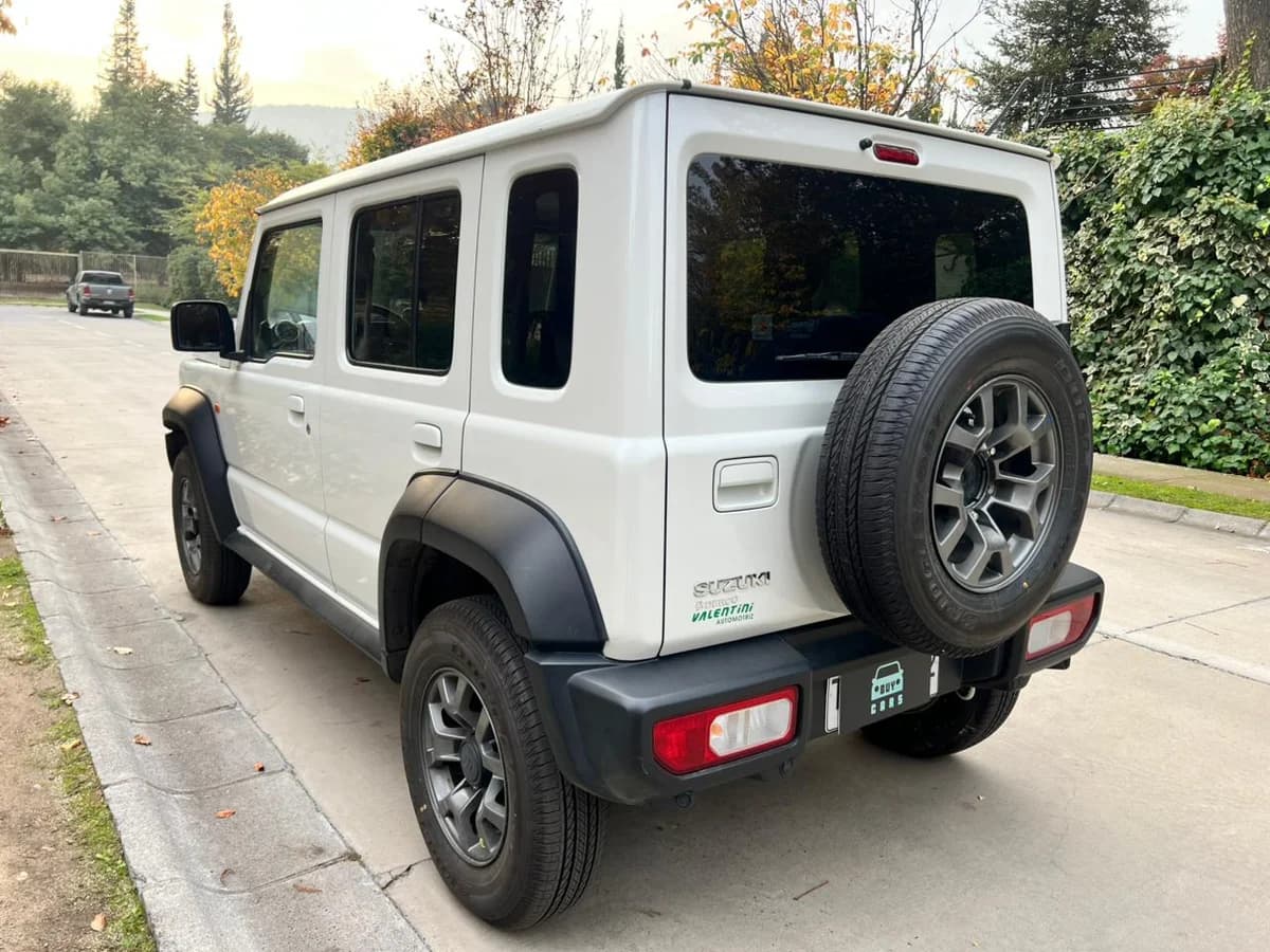 SUZUKI JIMNY AWD 1.5L AT GLX 5P (Pérdida asimilada) - Imagen 5
