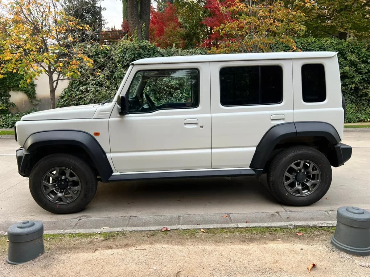 SUZUKI JIMNY AWD 1.5L AT GLX 5P (Pérdida asimilada) - Imagen 4