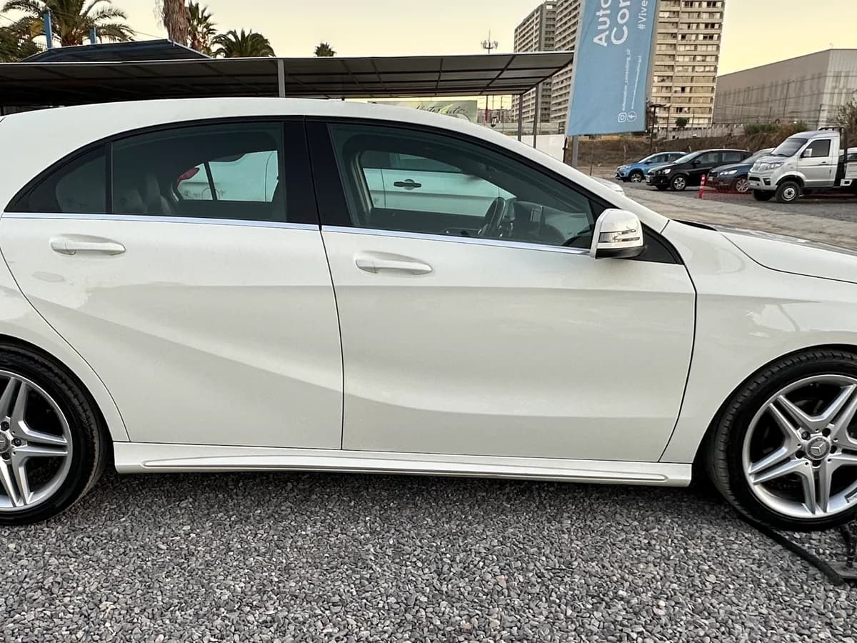 MERCEDES BENZ A200 2.1 CDI DCT AUT LOOK AMG DIESEL 2018 - Imagen 4