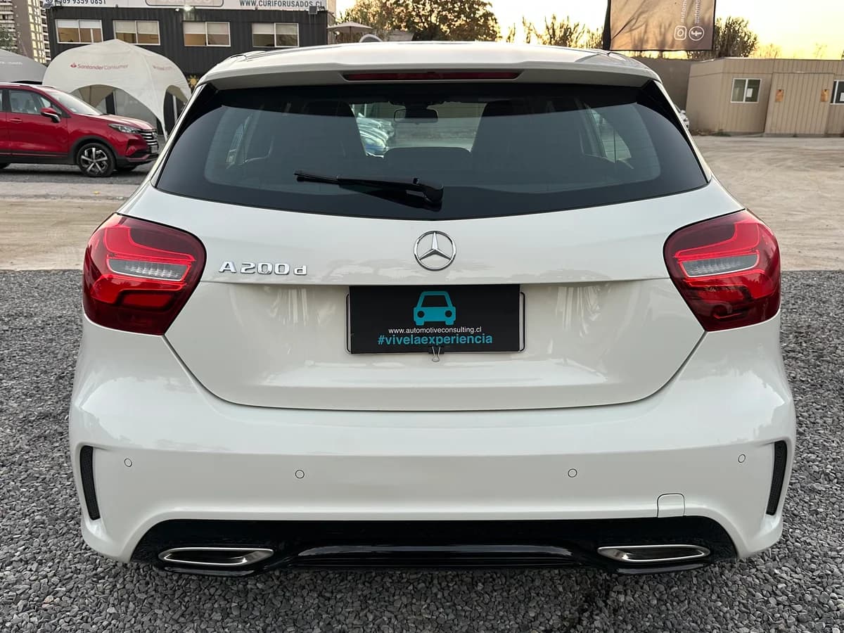 MERCEDES BENZ A200 2.1 CDI DCT AUT LOOK AMG DIESEL 2018 - Imagen 5