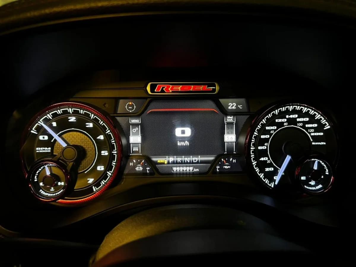 DODGE RAM 1500 REBEL 5.7 HEMI 2020 - Imagen 7