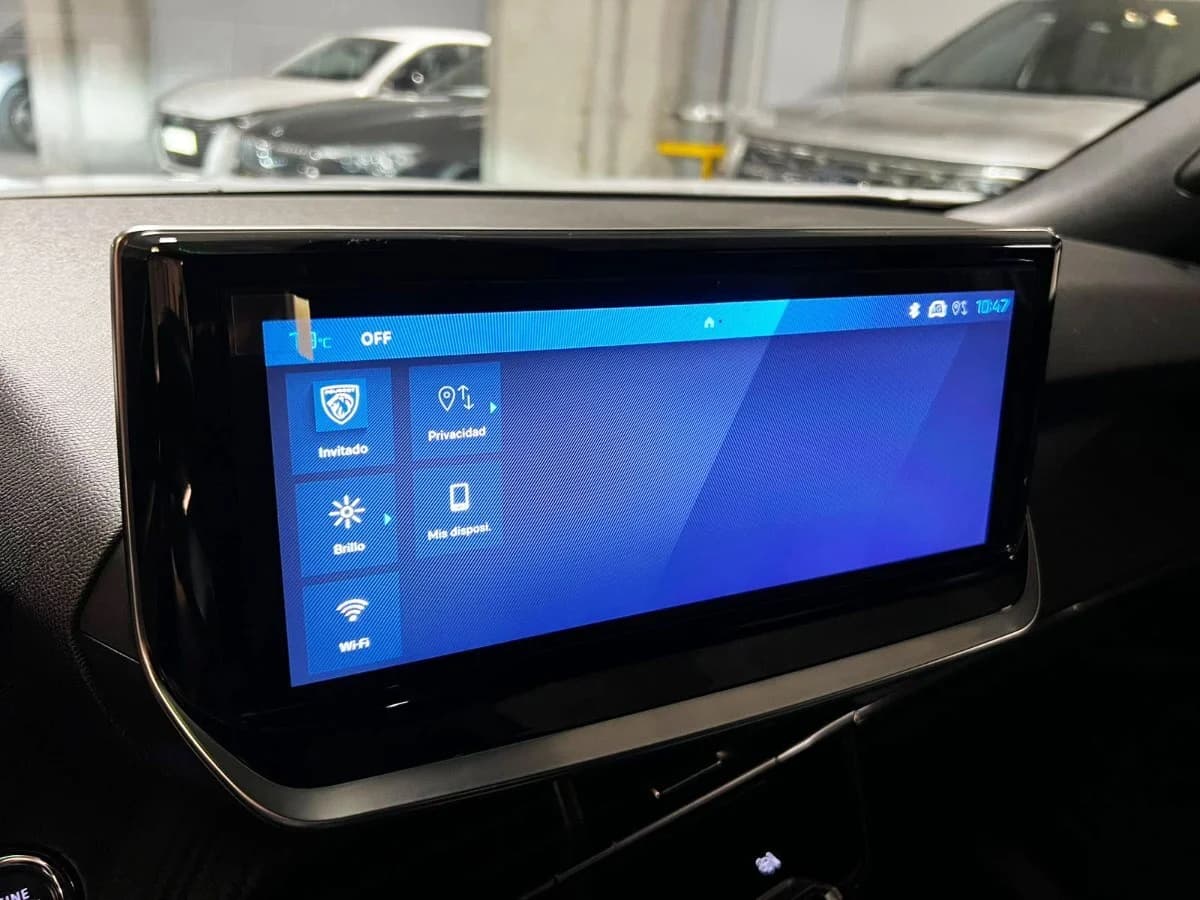 PEUGEOT 2008 1.2 AT 2025 - Imagen 12