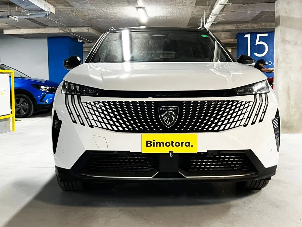 PEUGEOT 5008 MHEV HÍBRIDO 1.2 2025 - Imagen 6