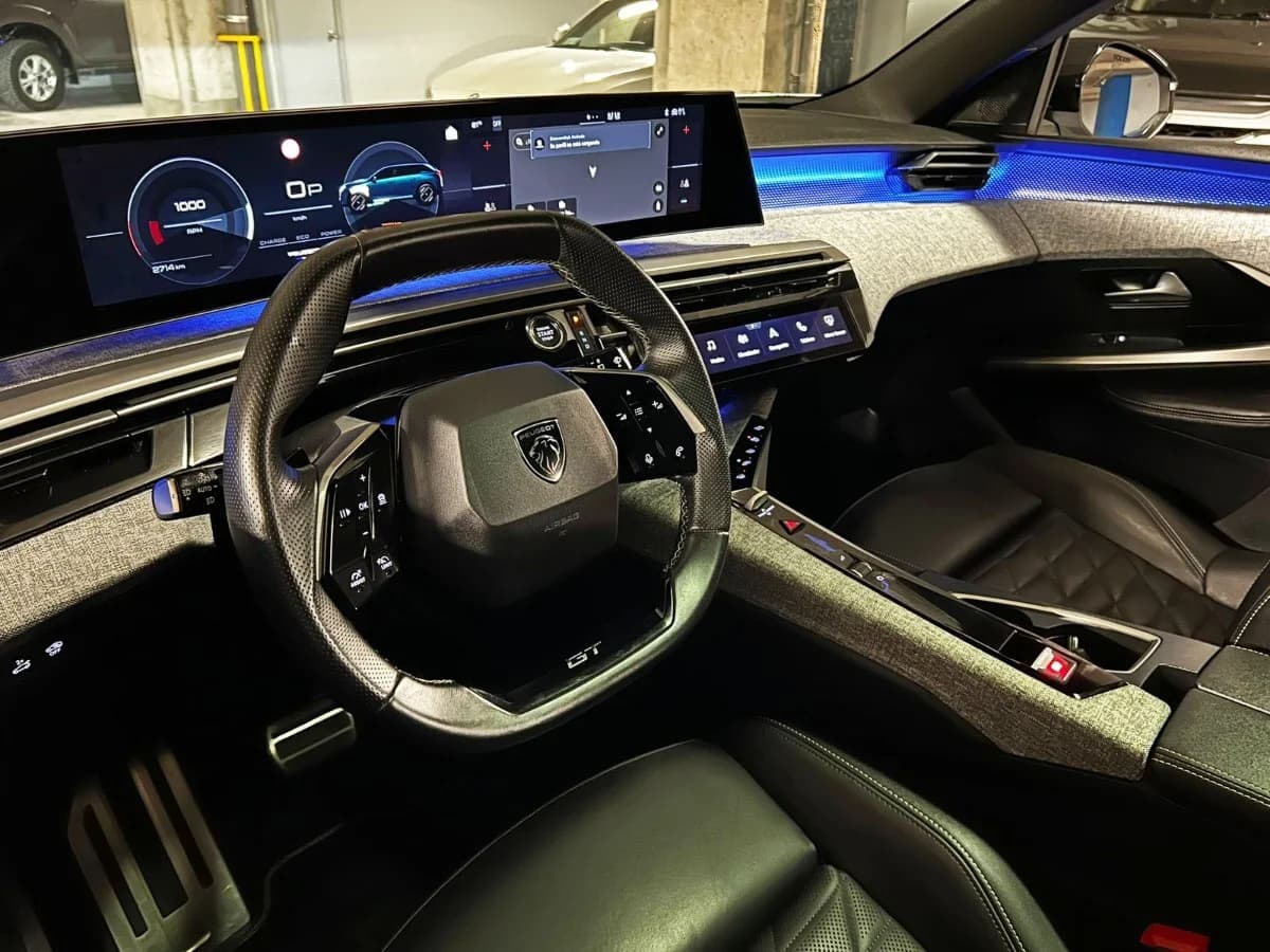 PEUGEOT 5008 MHEV HÍBRIDO 1.2 2025 - Imagen 20