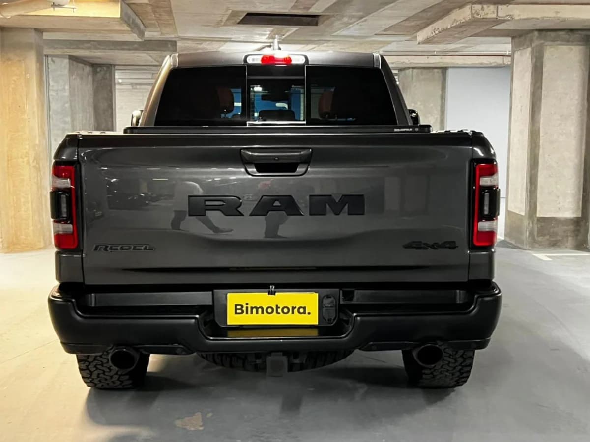 RAM 1500 REBEL 5.7 HEMI 2020 - Imagen 11