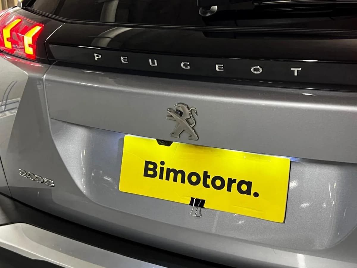 PEUGEOT 2008 1.2 MT PURETECH 130 2022 - Imagen 13