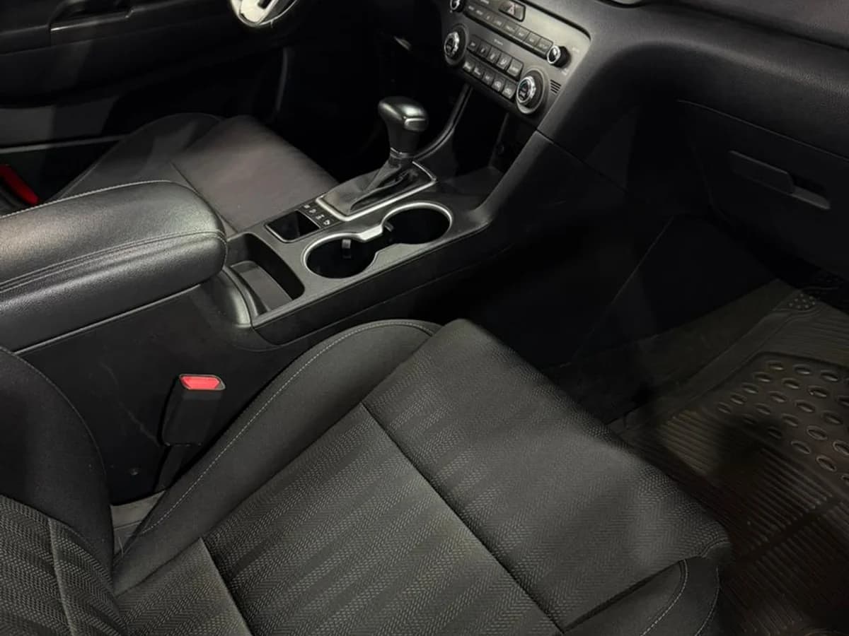 KIA SPORTAGE QL PE 4WD 2.0 AUT 2.0 LX AWD 6AT 5P 2021 - Imagen 15
