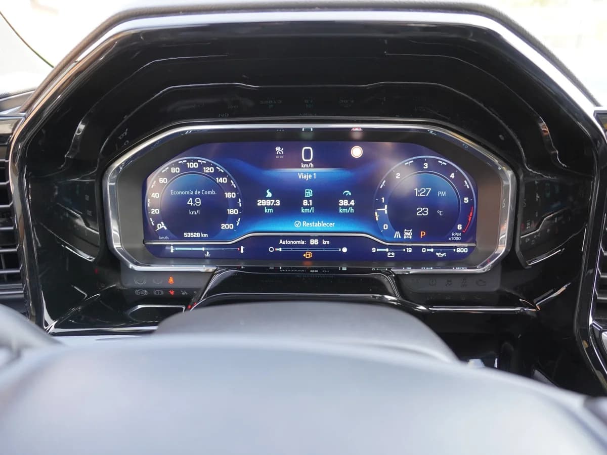 Chevrolet Silverado High Country 3.0 Año 2023 - Imagen 21