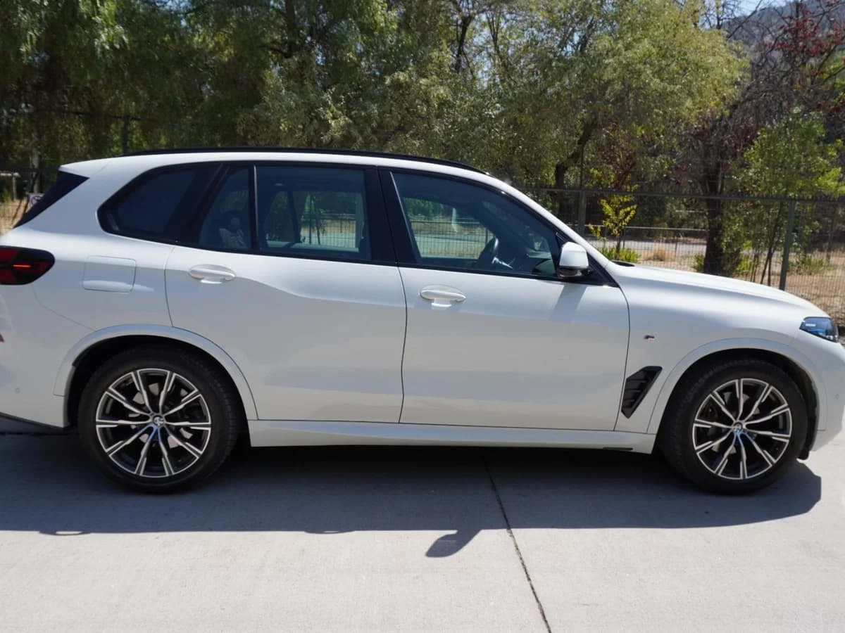 BMW X5 XDrive 40 M Sport. Año 2024 - Imagen 4