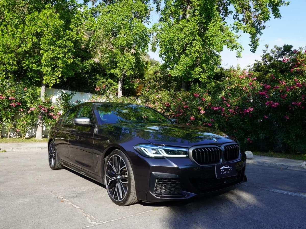 BMW 550 X Drive M Sport Año 2023 - Imagen 3
