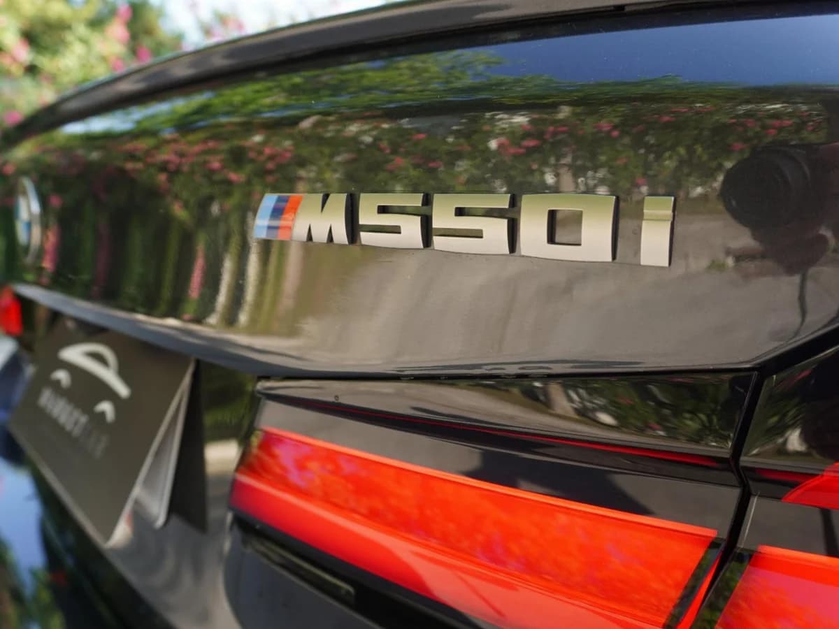 BMW 550 X Drive M Sport Año 2023 - Imagen 7