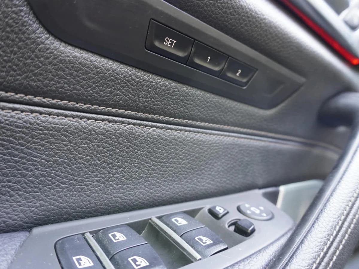 BMW 550 X Drive M Sport Año 2023 - Imagen 20