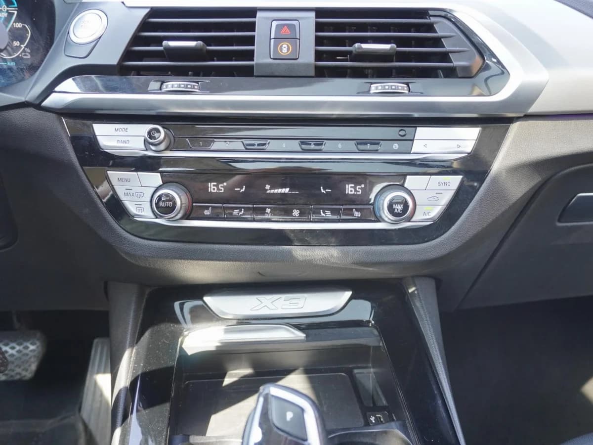BMW X3 XDrive 30e M Sport Año 2022 - Imagen 20