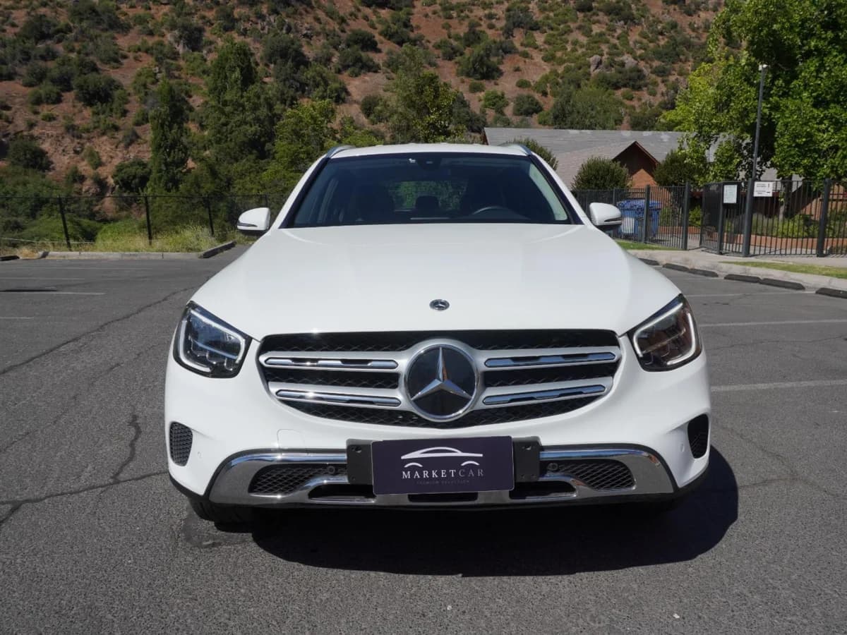 Mercedes Benz GLC 220D 4Matic Año 2021 - Imagen 2
