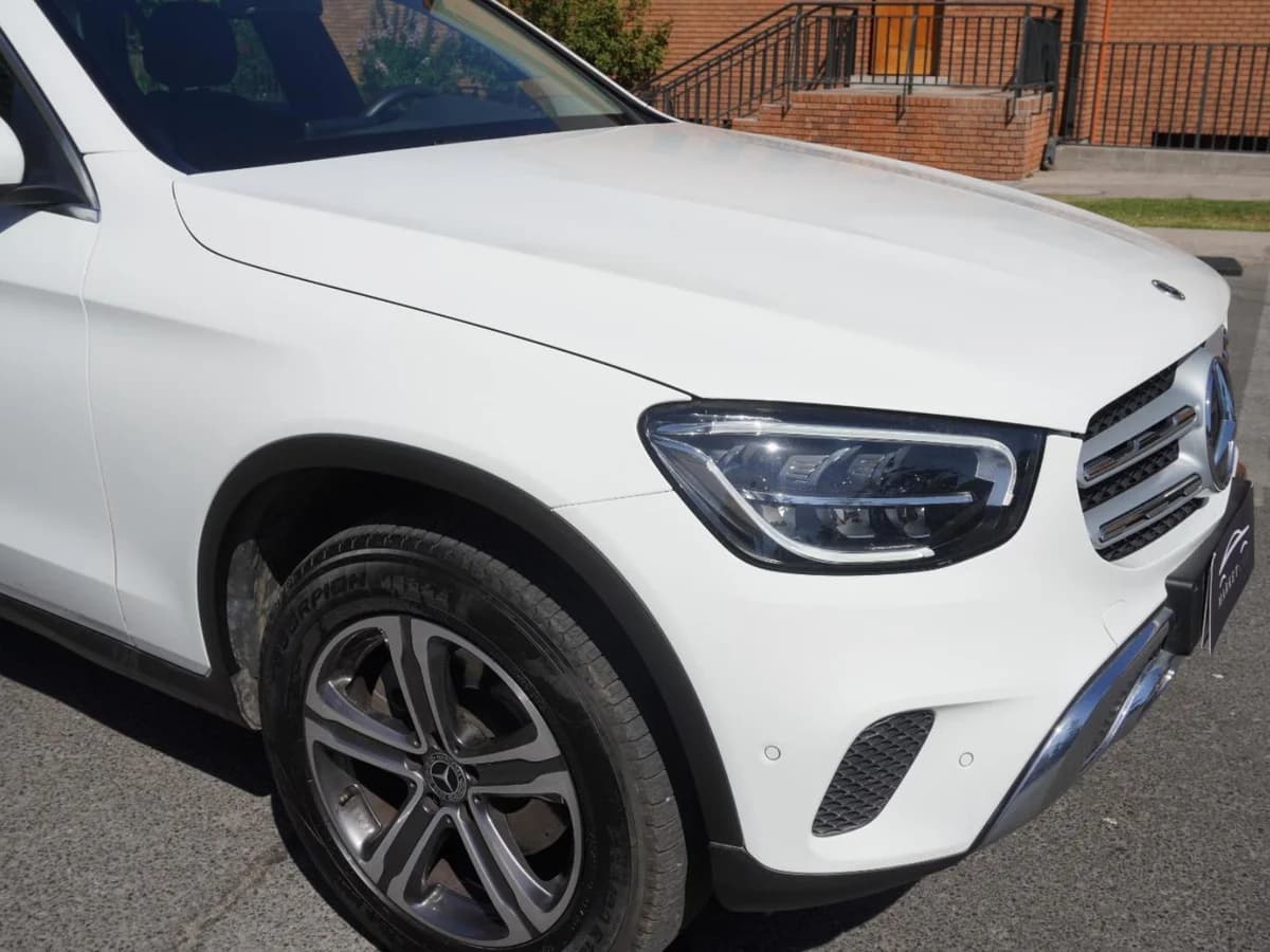 Mercedes Benz GLC 220D 4Matic Año 2021 - Imagen 11