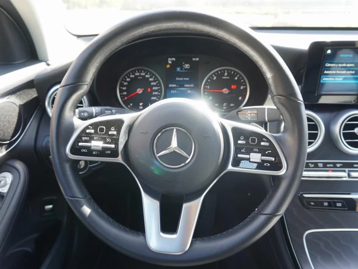 Mercedes Benz GLC 220D 4Matic Año 2021 - Imagen 20