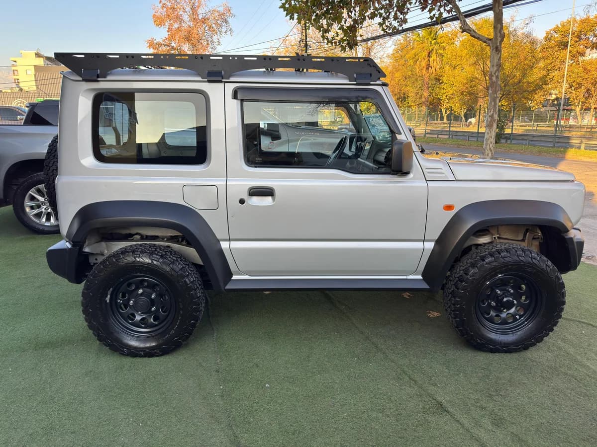 SUZUKI JIMNY GL 4X4 1.5 GL 2022 - Imagen 8