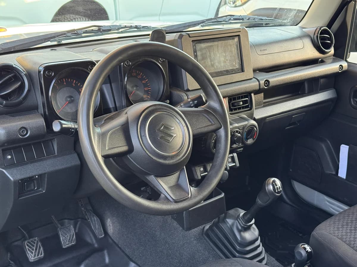 SUZUKI JIMNY GL 4X4 1.5 GL 2022 - Imagen 12
