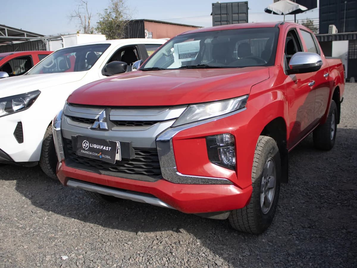 Mitsubishi L200 4x4 2022 - Imagen 2