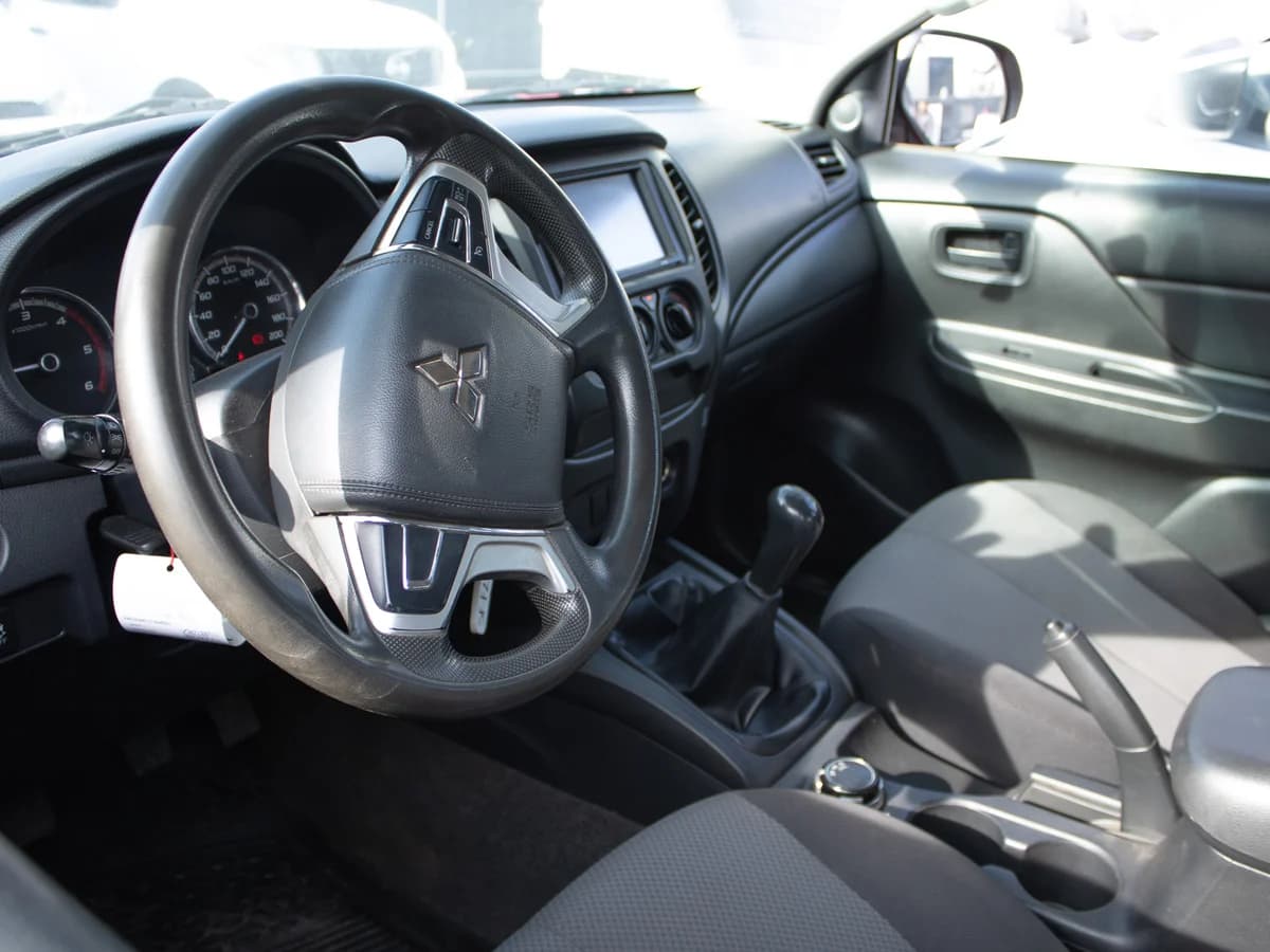 Mitsubishi L200 4x4 2022 - Imagen 6