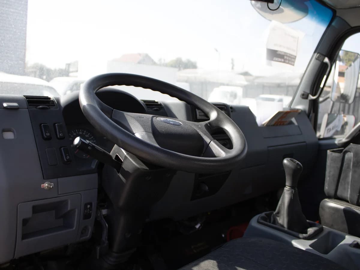 Mitsubishi Fuso Canter 1017 2022 - Imagen 6