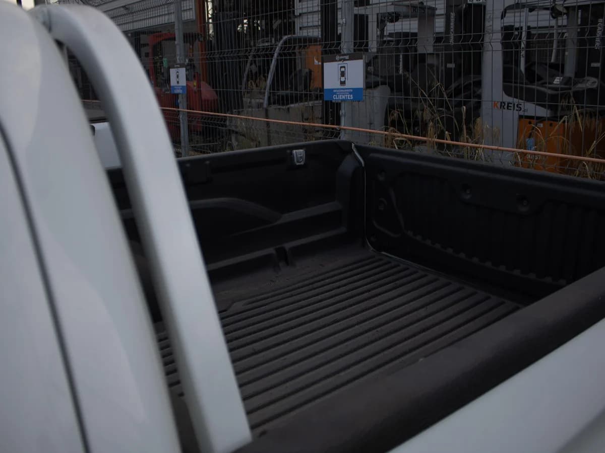 Mitsubishi L200 CR 2023 - Imagen 7