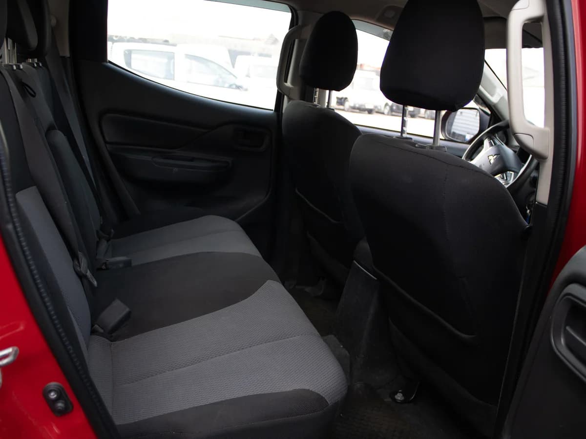 Mitsubishi L200 4x4 2022 - Imagen 9