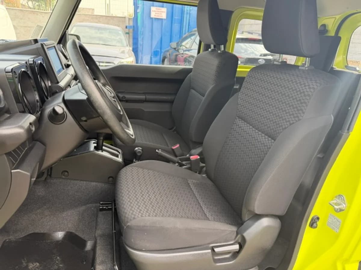 2023 Suzuki Jimny 1.5 Auto GL 4WD - Imagen 8