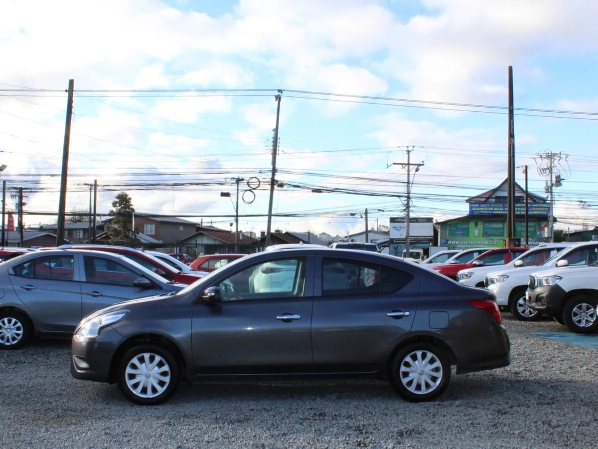 NISSAN VERSA SENSE 2020 - Imagen 13