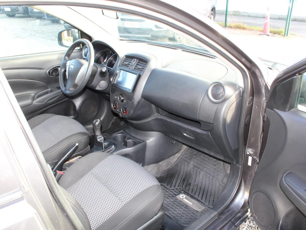 NISSAN VERSA SENSE 2020 - Imagen 6