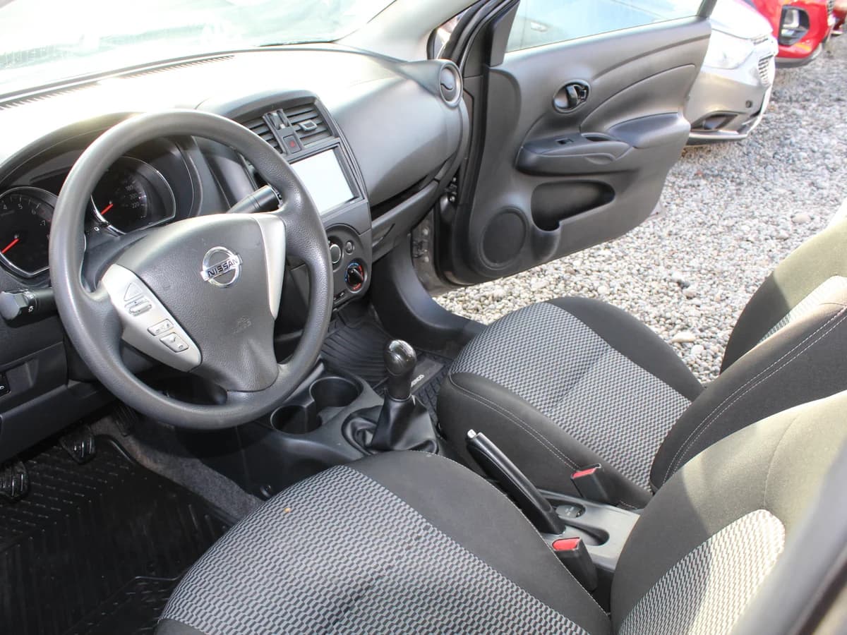 NISSAN VERSA SENSE 2020 - Imagen 12
