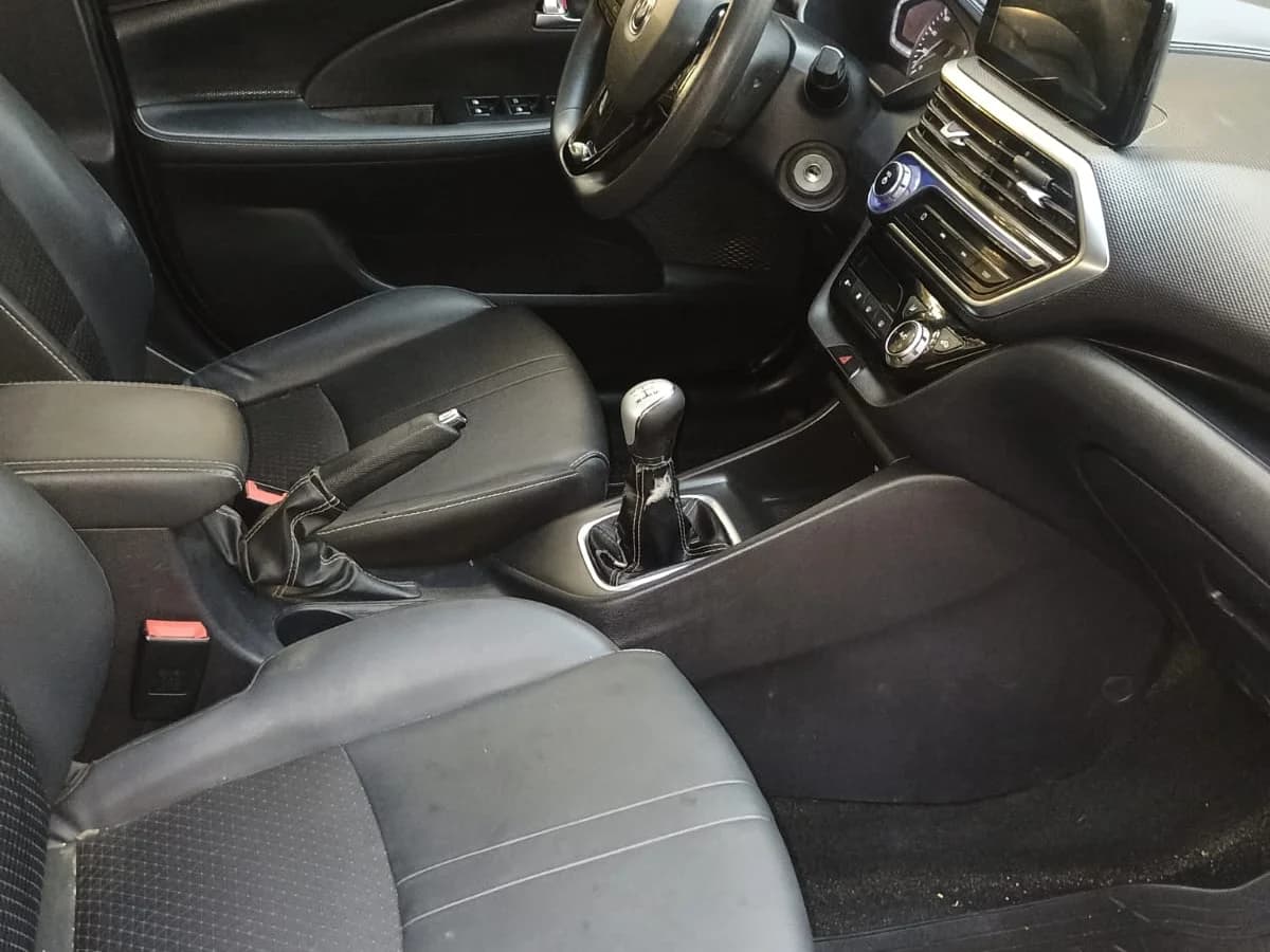 Changan Alsvin 1.4L MT5 Luxury año 2022 - Imagen 16