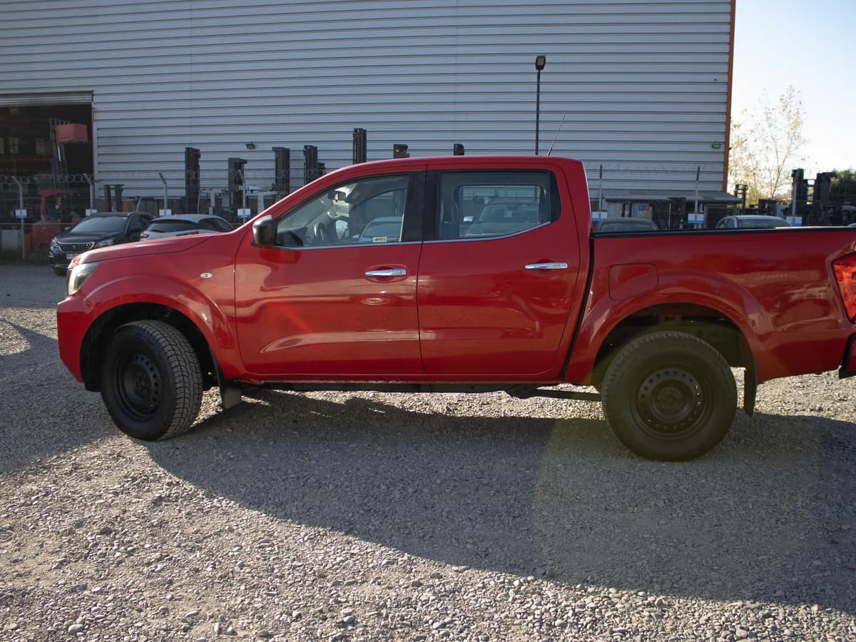 Nissan Navara 4x2 2021 - Imagen 8