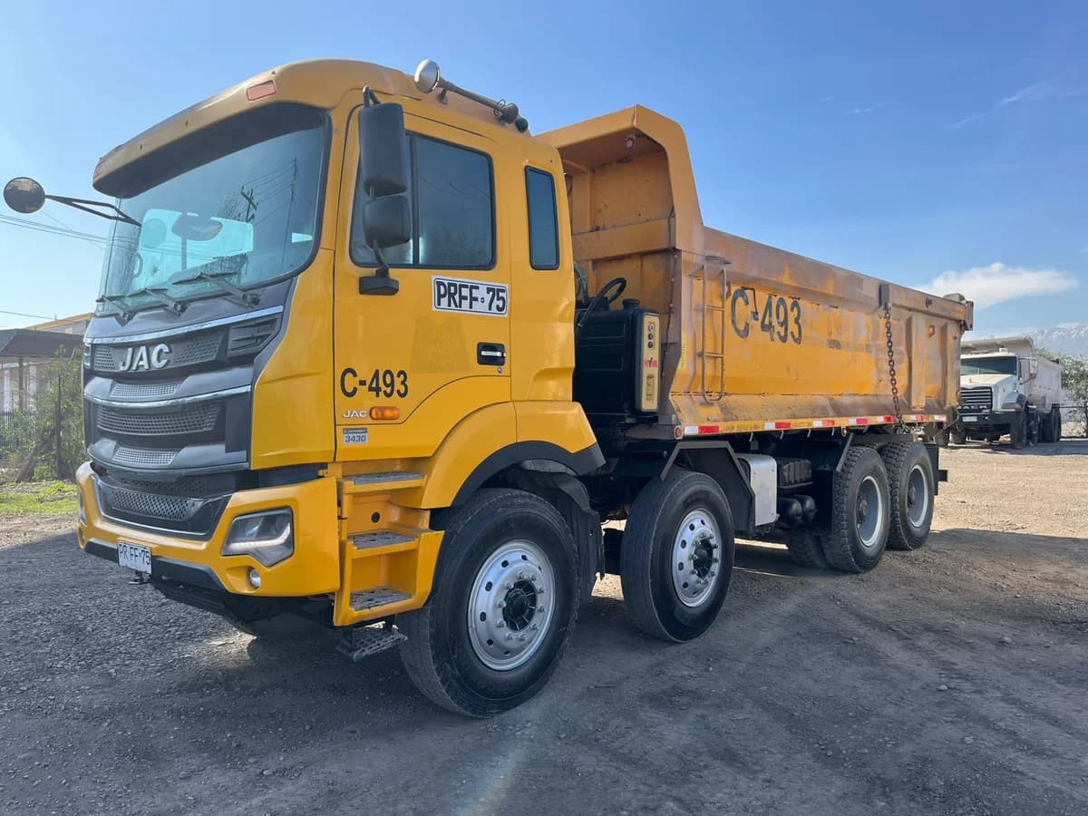 Camion Tolva JAC Lander HFC 3430 - 2.021 - Imagen 1