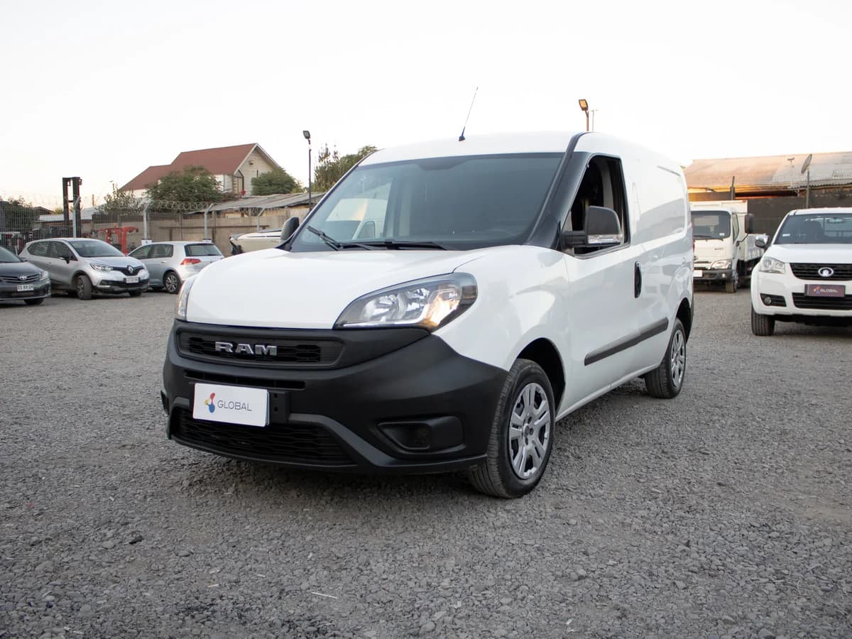 RAM VAN 1000 2022 - Imagen 1