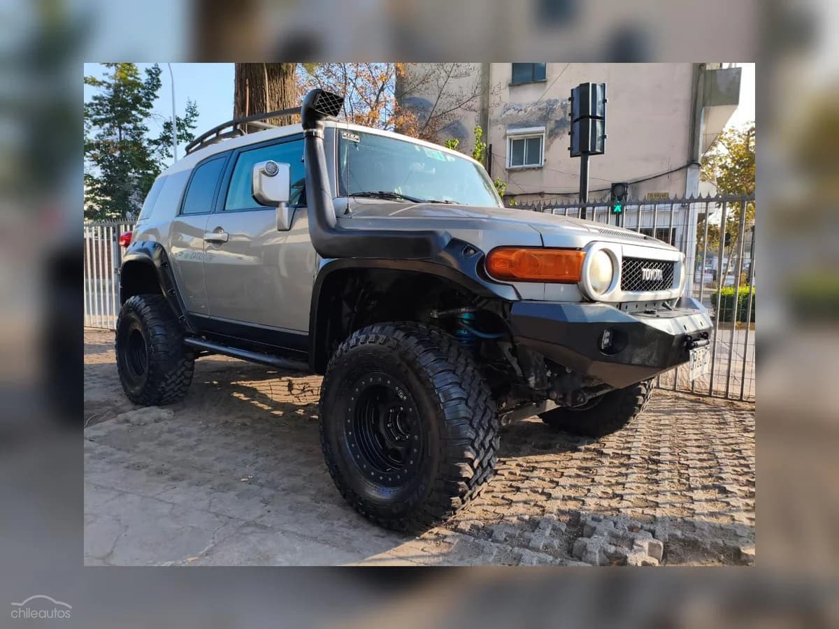 Toyota FJ Cruiser Limited Automática 2010