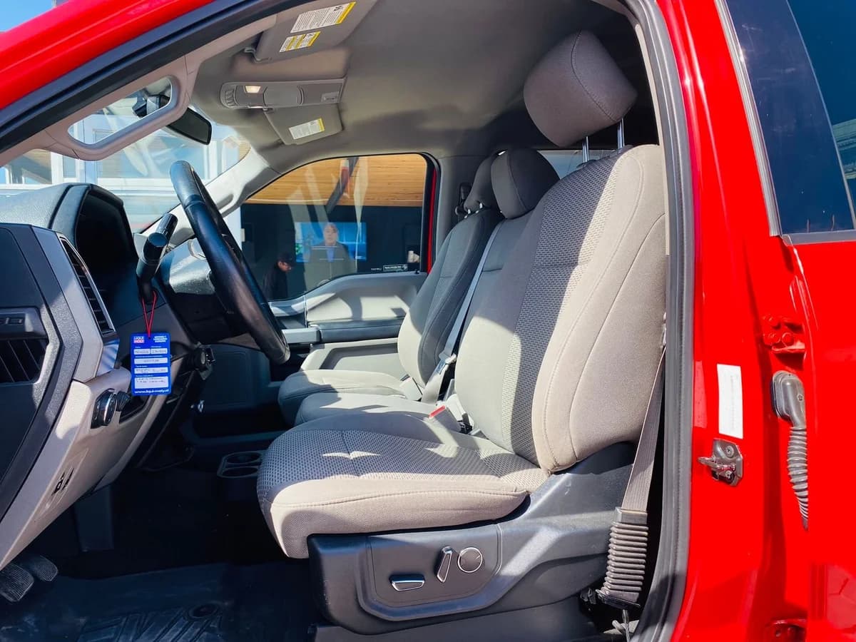 FORD F-150 XLT 4X4 - 2019 - Imagen 2