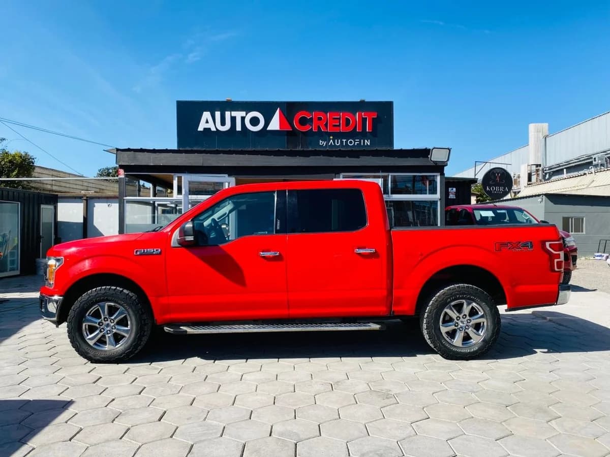 FORD F-150 XLT 4X4 - 2019 - Imagen 4