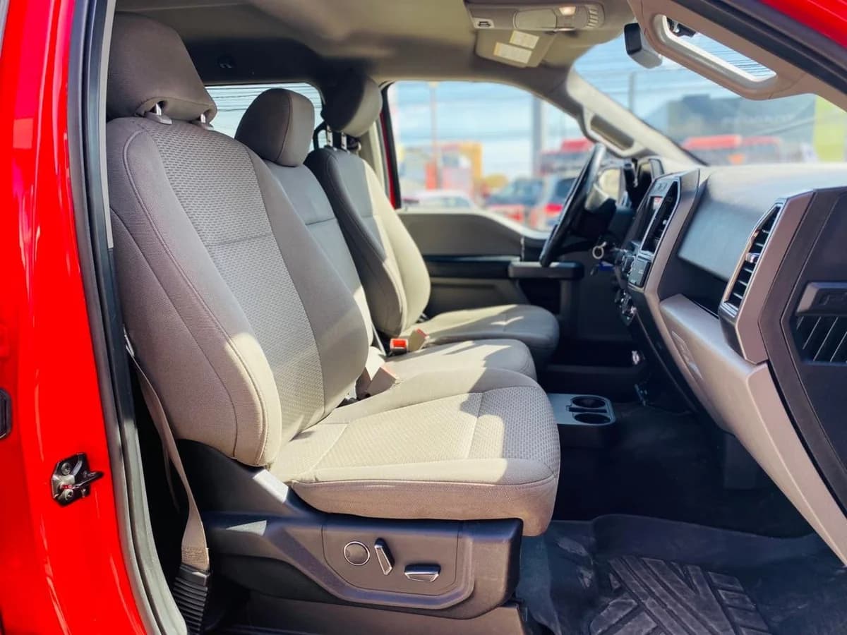 FORD F-150 XLT 4X4 - 2019 - Imagen 5