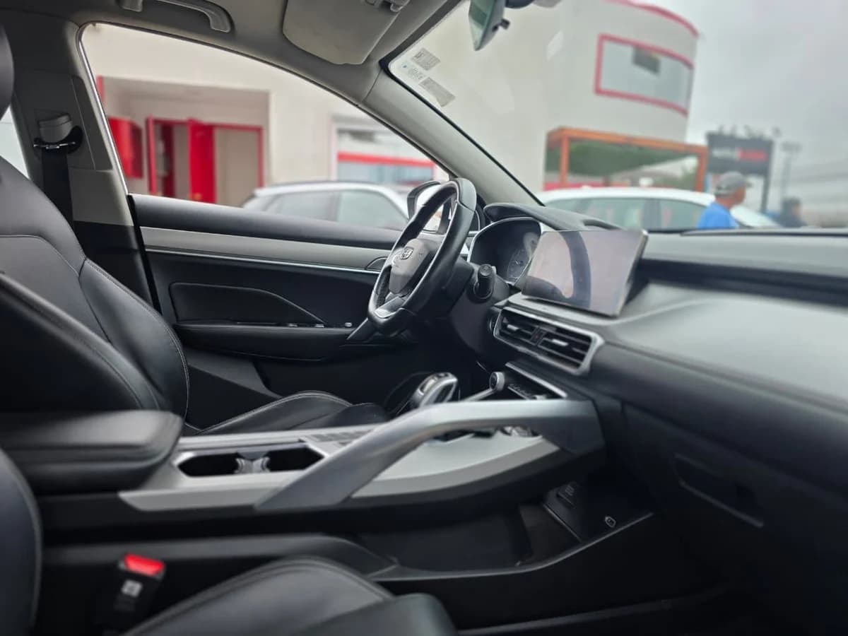 GEELY COOLRAY EXCLUSIVE - 2022 - Imagen 4