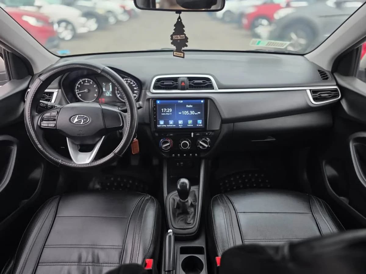 HYUNDAI VERNA CB - 2022 - Imagen 10